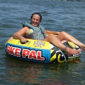 Meet your Posher, Wendy